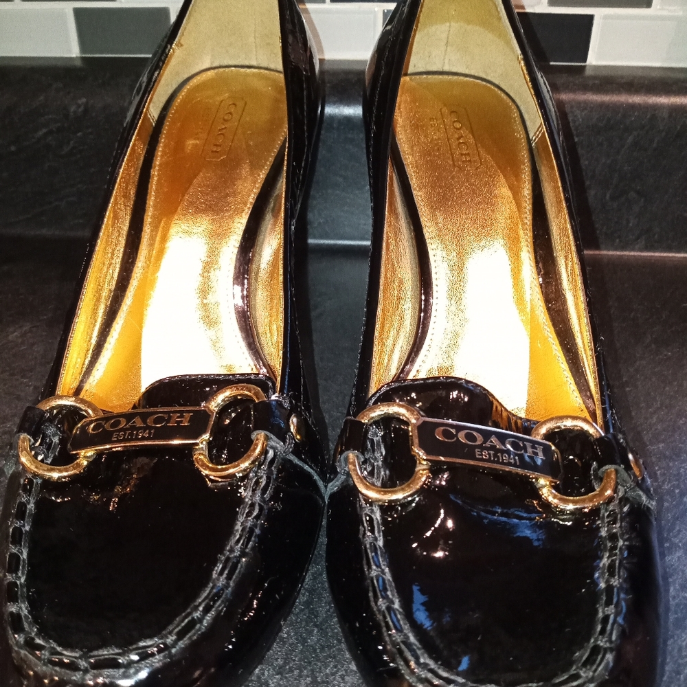 🎃Coach heels size 10